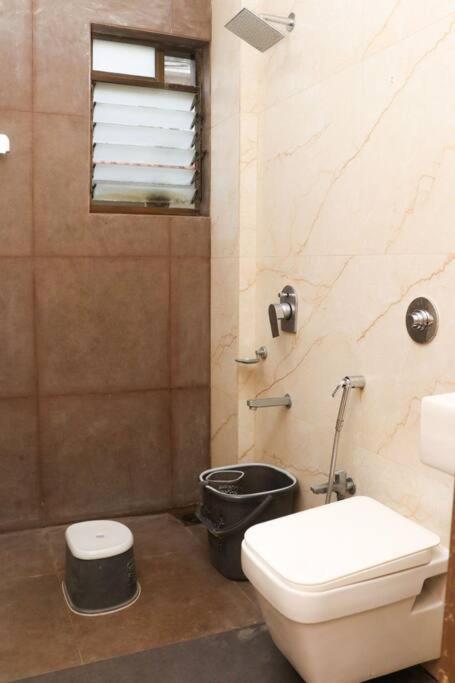 Gk Beach House 5Bhk Pvt Pool Villa Mumbai Eksteriør bilde
